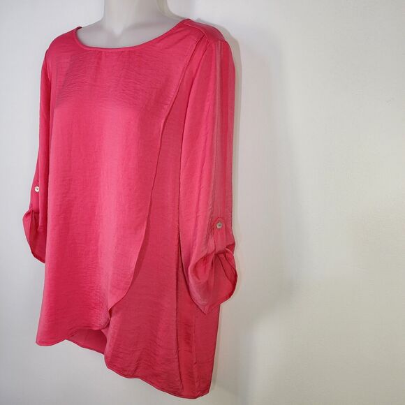 Chico's Womens Top Size 1 Medium Pink Tulip Front 3/4 Roll Tab Sleeve Scoop Neck - Picture 6 of 10